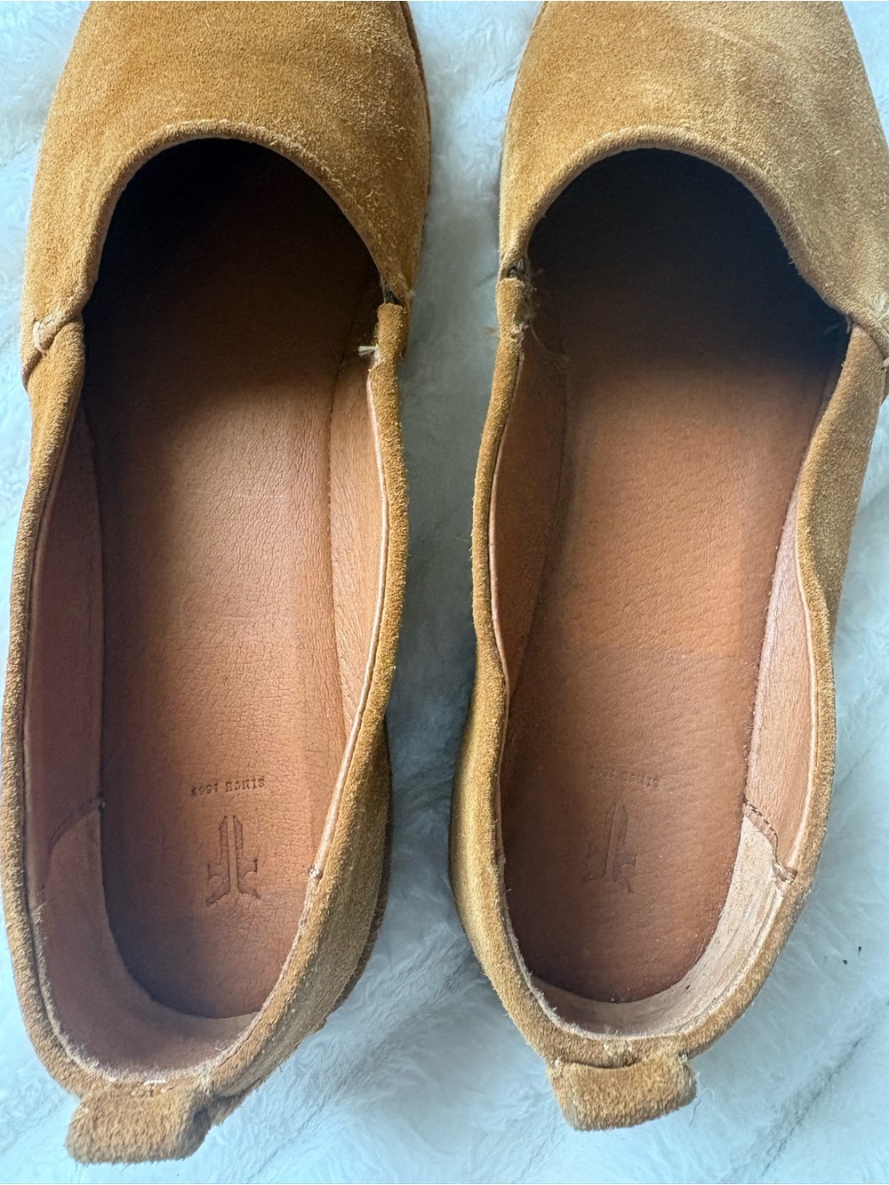 Frye Women’s 8.5B Cognac Suede Slip On Flats Leather Loafers Casual Shoes - Picture 7 of 9